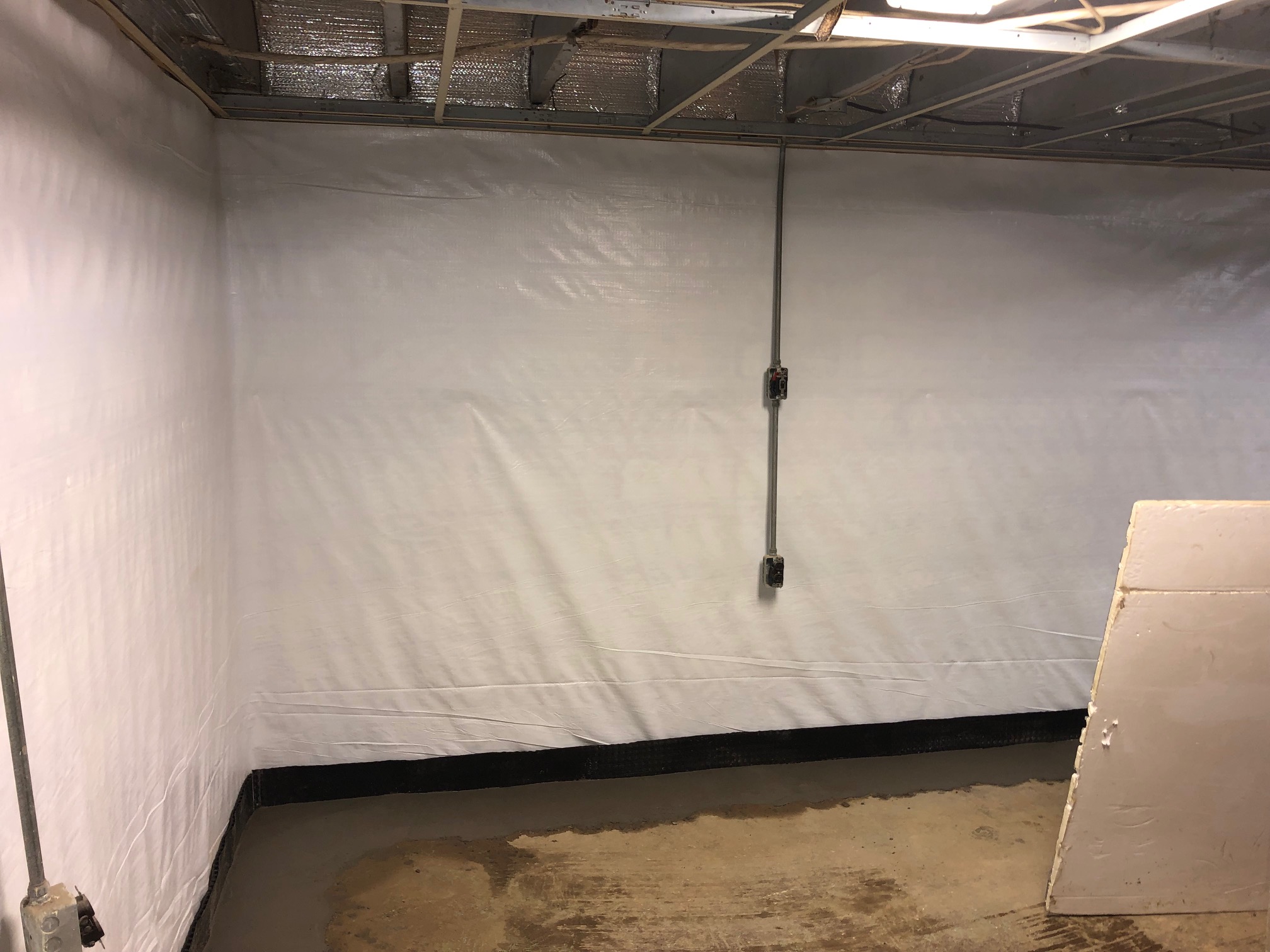 Basement Waterproofing pakistan | roof waterproofing chemical in pakistan | bitumen membrane waterproofing pakistan | waterproofing methods in pakistan | wall seepage treatment in pakistan | sky chemical services