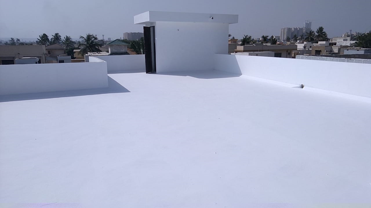 How roof heat proofing works in Karachi