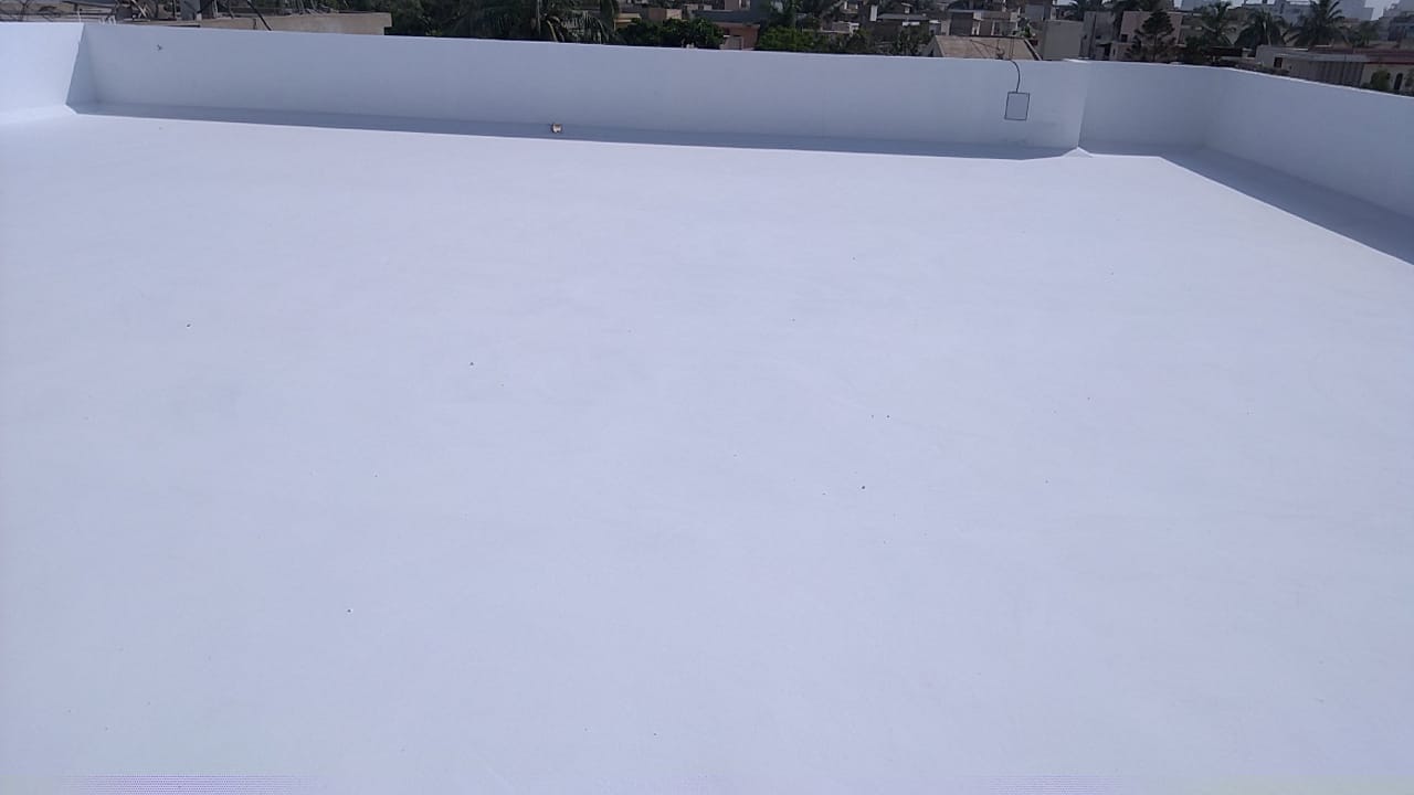 Roof heat proofing service in Karachi by Sky Chemical Services